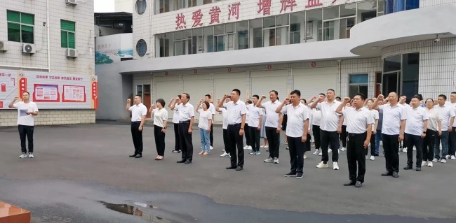 2.以律为箍  “廉洁白”提升廉政防腐力_副本.jpg
