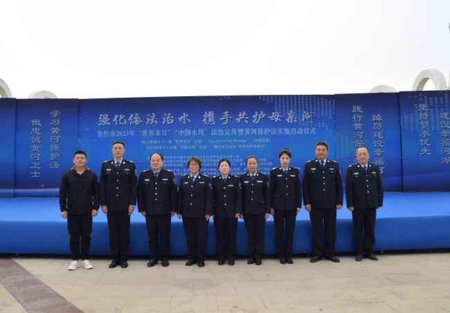 4.以法为剑  “水政蓝”强化水事执法力_副本.jpg