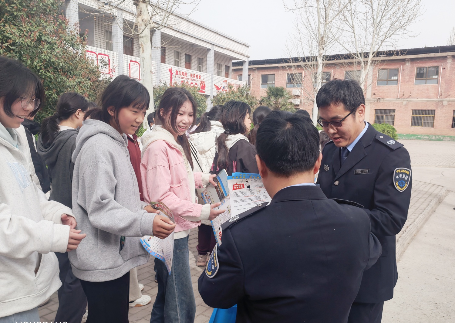 1764343834083.jpg 1764343834083.jpg