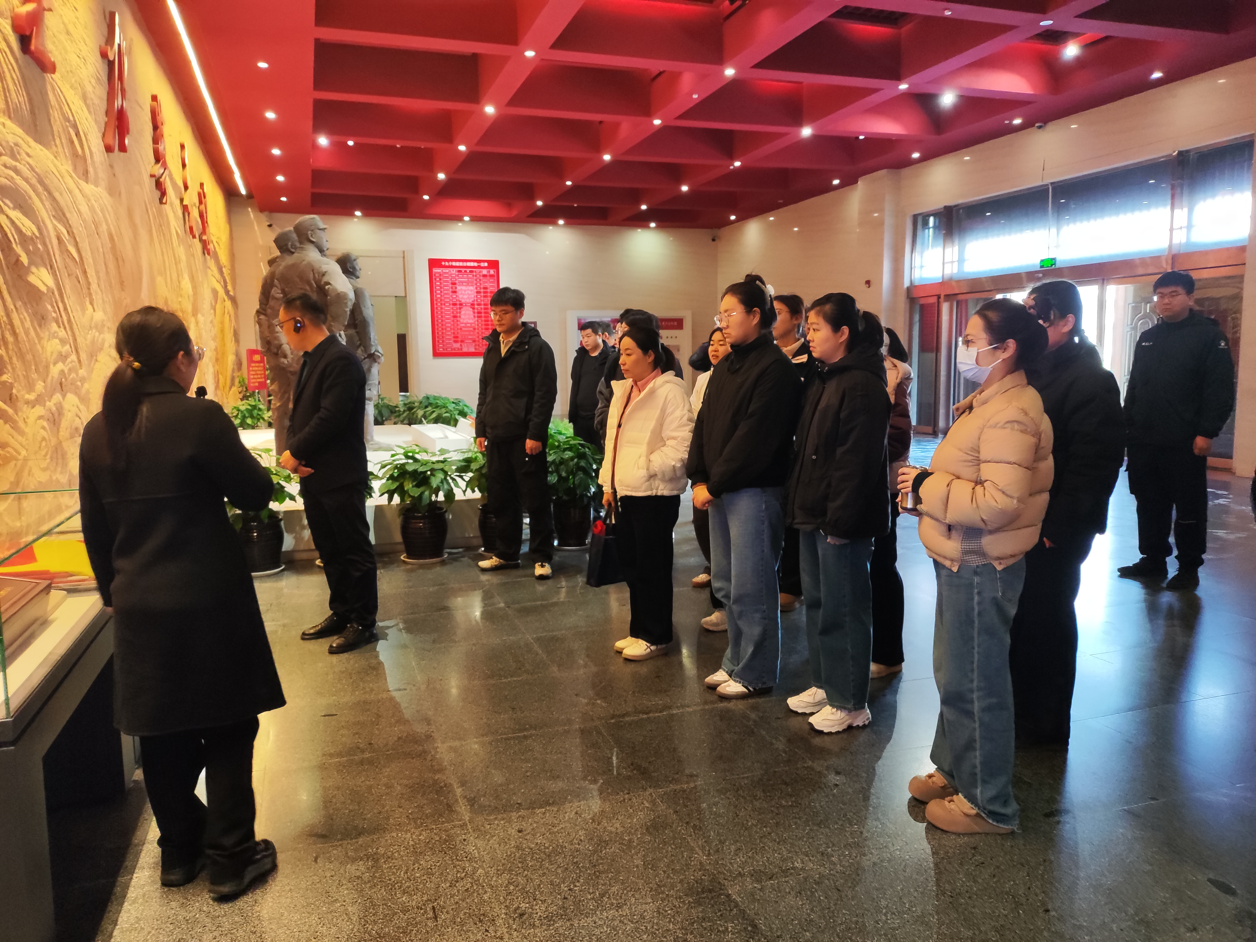 1764754882172.jpg 1764754882172.jpg