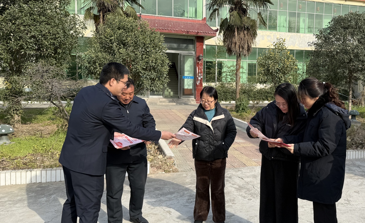 1765207656412.jpg 1765207656412.jpg